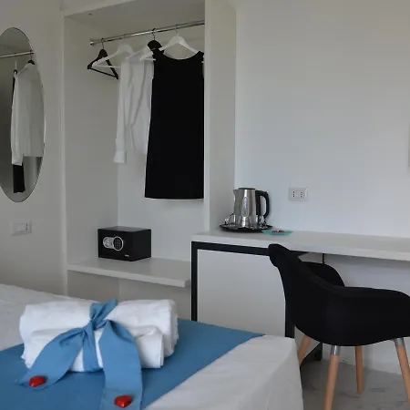 Centurio luxury rooms Santa Domenica  Esterno foto